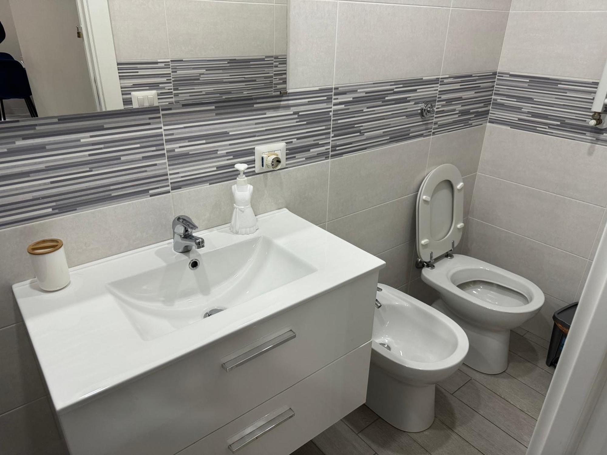 Mignone Luxury House Bed and Breakfast Νάπολη Εξωτερικό φωτογραφία